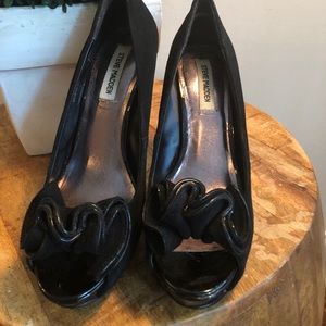 Steve Madden platforms black suede 7.5